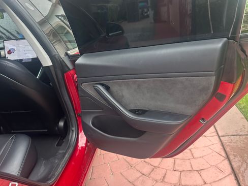 Used 2018 Tesla Model 3 Long Range image 13