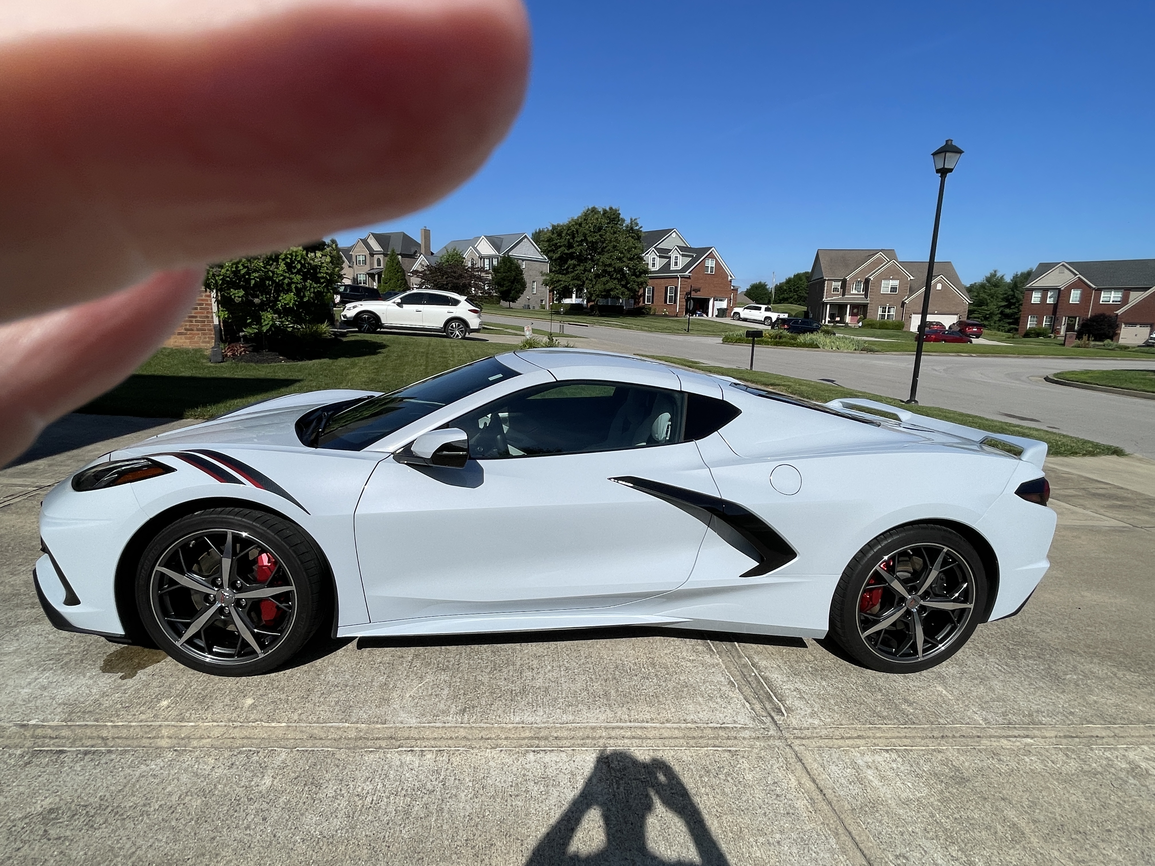 Used 2020 Chevrolet Corvette Stingray Preferred Cpe w/ 2LT Preferred Equipment Group RWD image 24