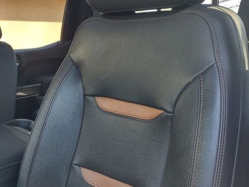 Used 2019 GMC Sierra 1500 AT4 image 19