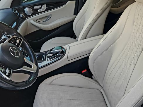 Used 2020 Mercedes-Benz E 350 Sedan image 11