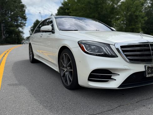 Used 2018 Mercedes-Benz S 560 Sedan image 6