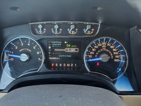 Used 2011 Ford F150 Lariat w/ Lariat Chrome Pkg image 11