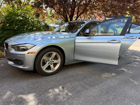 Used 2015 BMW 328d xDrive Sedan image 12