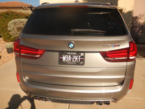 Used 2017 BMW X5 M image 10