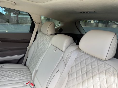 Used 2024 Genesis GV80 3.5T w/ Prestige Package image 11