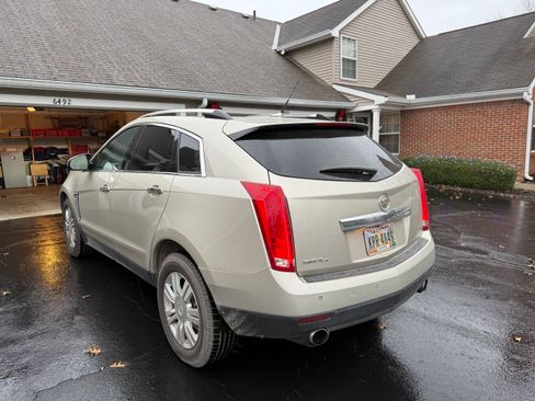 Used 2013 Cadillac SRX Luxury image 5