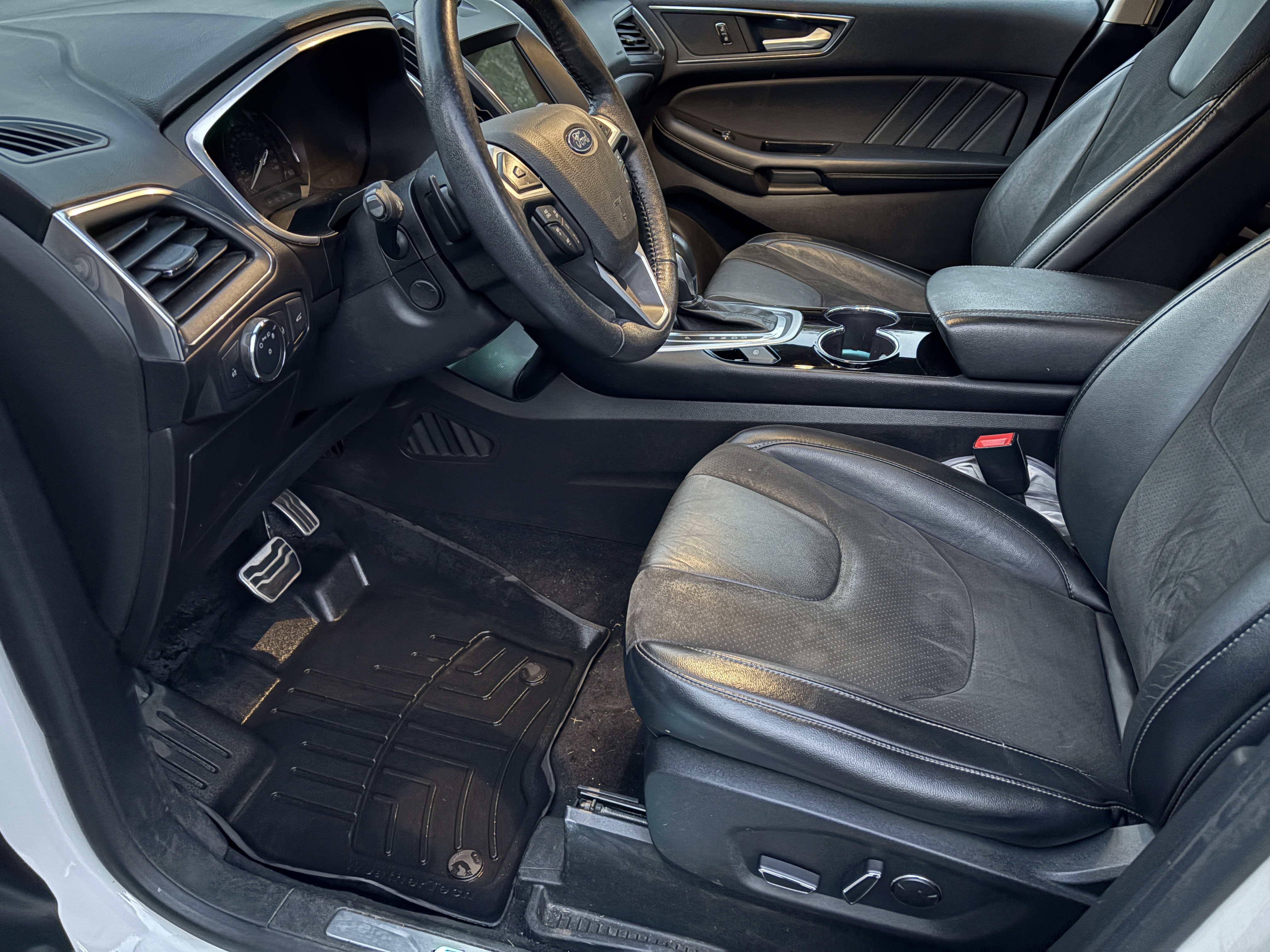 Used 2018 Ford Edge Sport w/ Equipment Group 401A AWD/4WD image 10