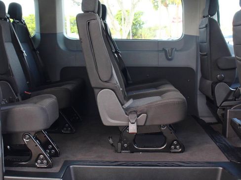 Used 2017 Ford Transit 350 XLT RWD image 15
