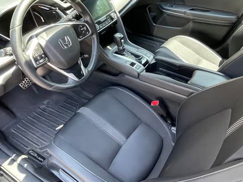 Used 2019 Honda Civic Sport image 12