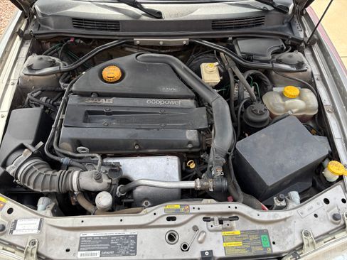 Used 2002 Saab 9-3 SE image 21