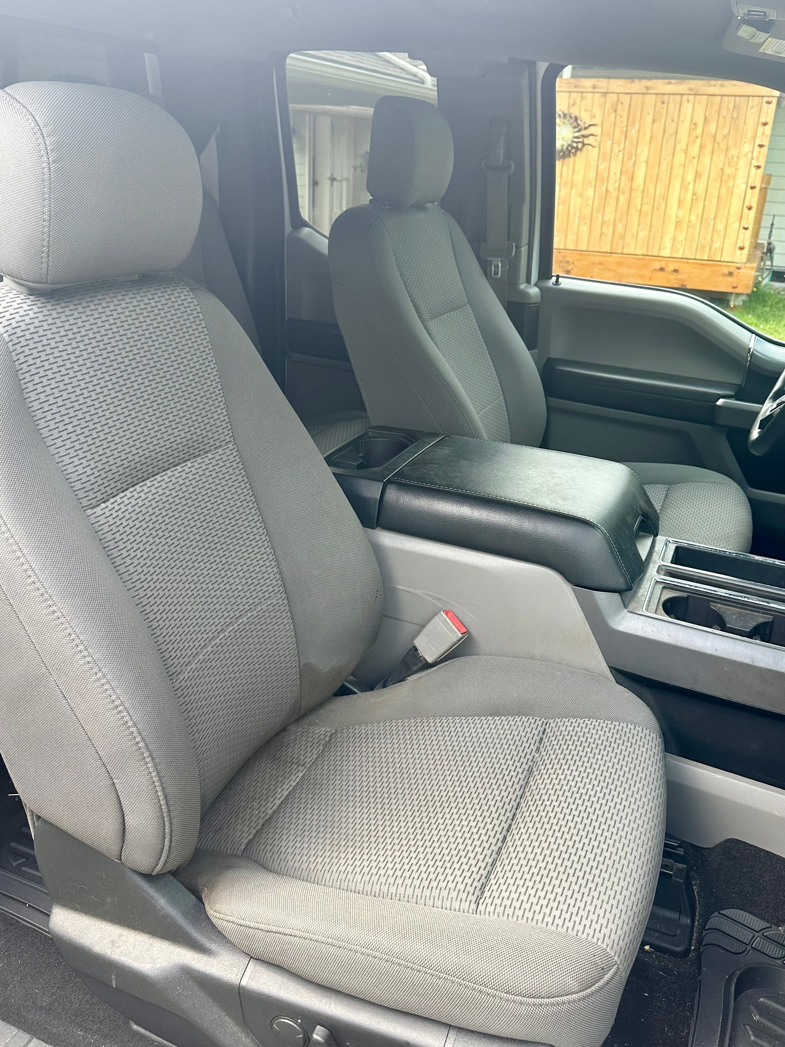 Used 2019 Ford F150 XLT w/ Equipment Group 302A Luxury AWD/4WD image 8