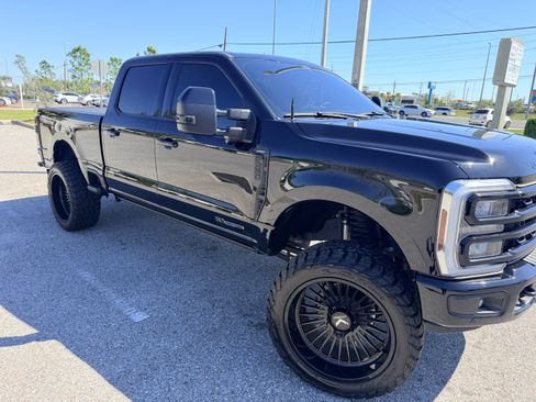 Used 2024 Ford F250 Lariat w/ Lariat Ultimate Package image 16