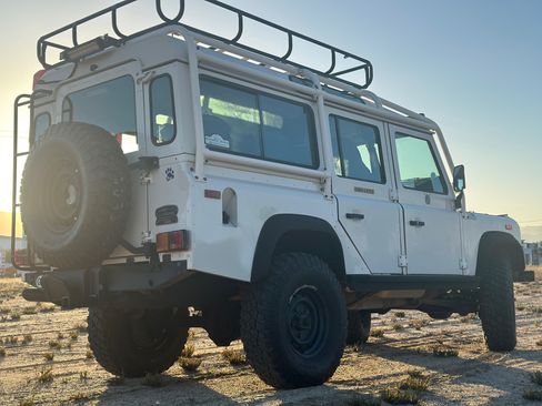 Used 1993 Land Rover Defender 110 image 13