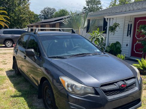 Used 2013 Subaru Impreza 2.0i AWD/4WD image 1