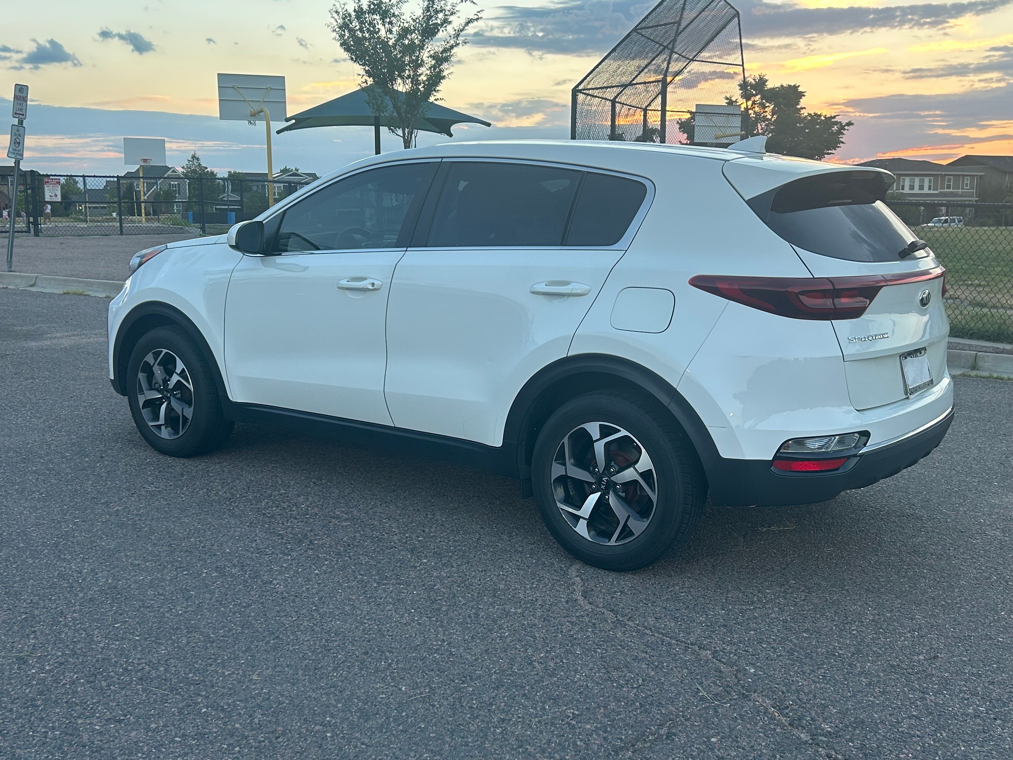 Used 2021 Kia Sportage LX FWD image 4