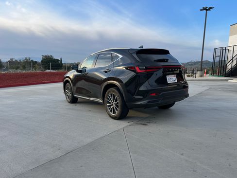 Used 2022 Lexus NX 350 AWD image 4