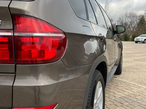 Used 2012 BMW X5 xDrive35d image 13