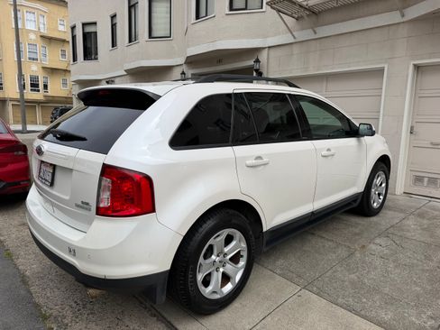 Used 2013 Ford Edge SEL FWD image 5
