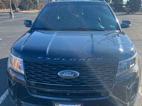 Used 2018 Ford Explorer Sport w/ Equipment Group 401A image 1