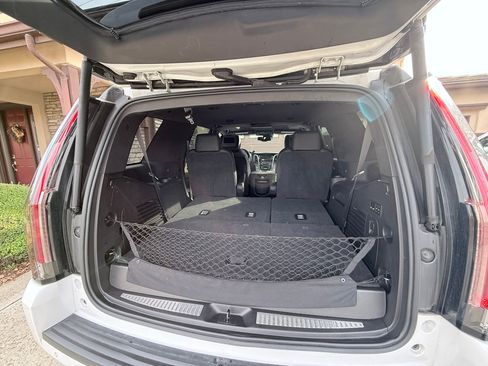 Used 2016 Cadillac Escalade Platinum image 10