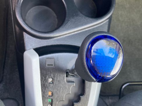 Used 2014 Toyota Prius C Three image 21