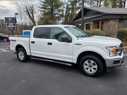 Used 2018 Ford F150 XLT image 2