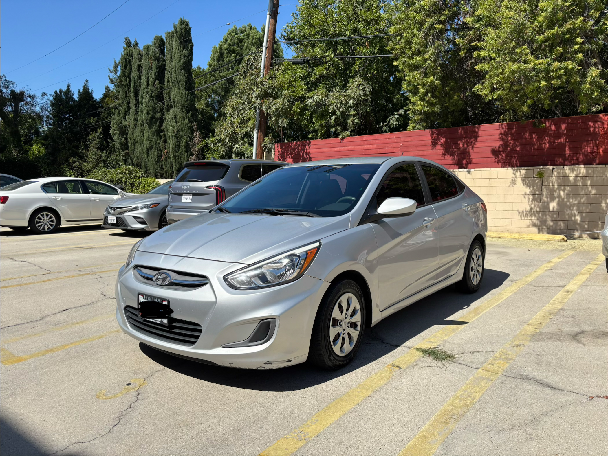 Used 2017 Hyundai Accent SE FWD image 1