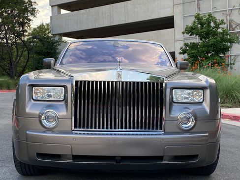 Used 2007 Rolls-Royce Phantom Sedan image 14