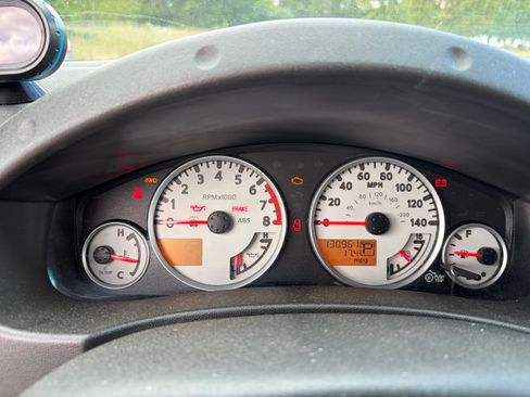 Used 2012 Nissan Xterra PRO-4X w/ Pro-4x Leather Pkg AWD/4WD image 13