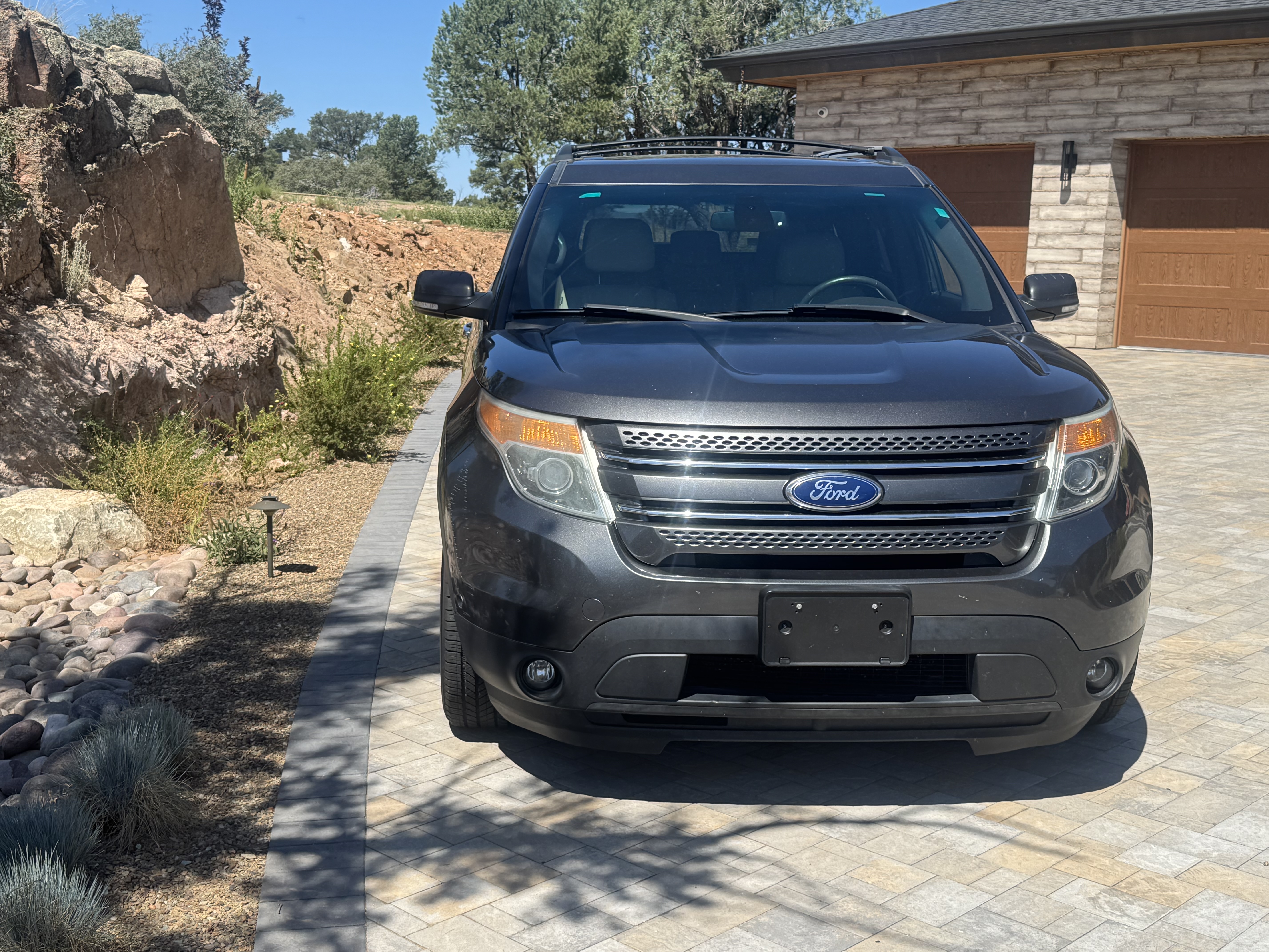 Used 2015 Ford Explorer Limited w/ Equipment Group 302A FWD image 4