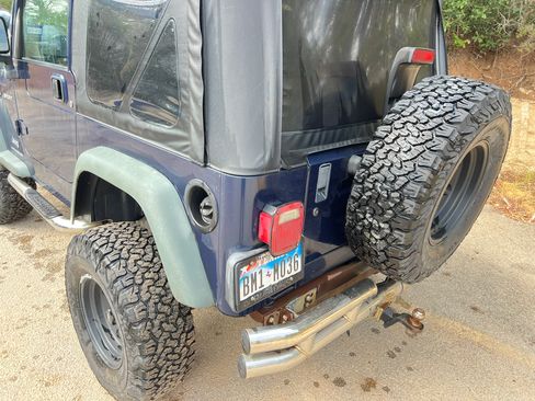 Used 2003 Jeep Wrangler Sport image 4