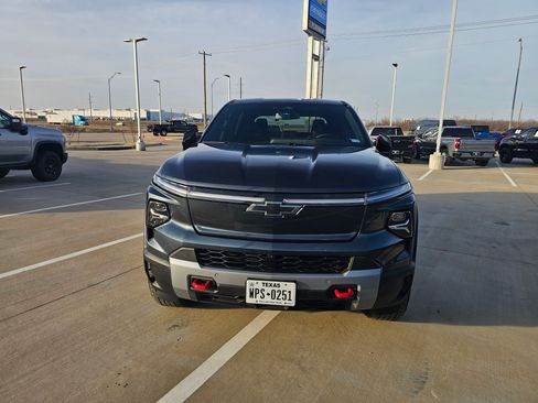 Used 2026 Chevrolet Silverado EV Trail Boss w/ Plus Package image 5