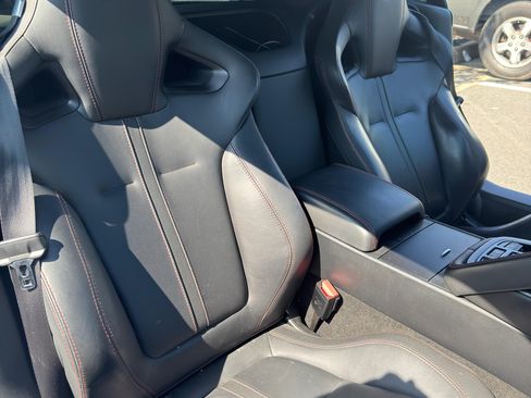Used 2015 Jaguar F-TYPE R RWD image 12
