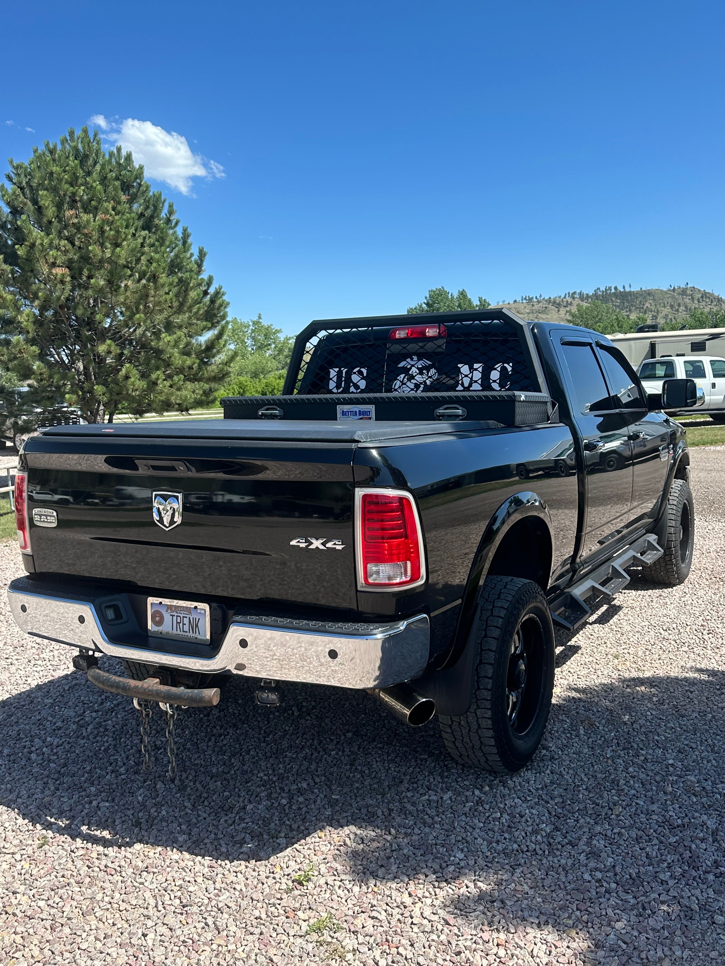 Used 2014 RAM 2500 Longhorn w/ Convenience Group AWD/4WD image 8