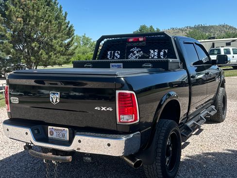 Used 2014 RAM 2500 Longhorn w/ Convenience Group AWD/4WD image 8