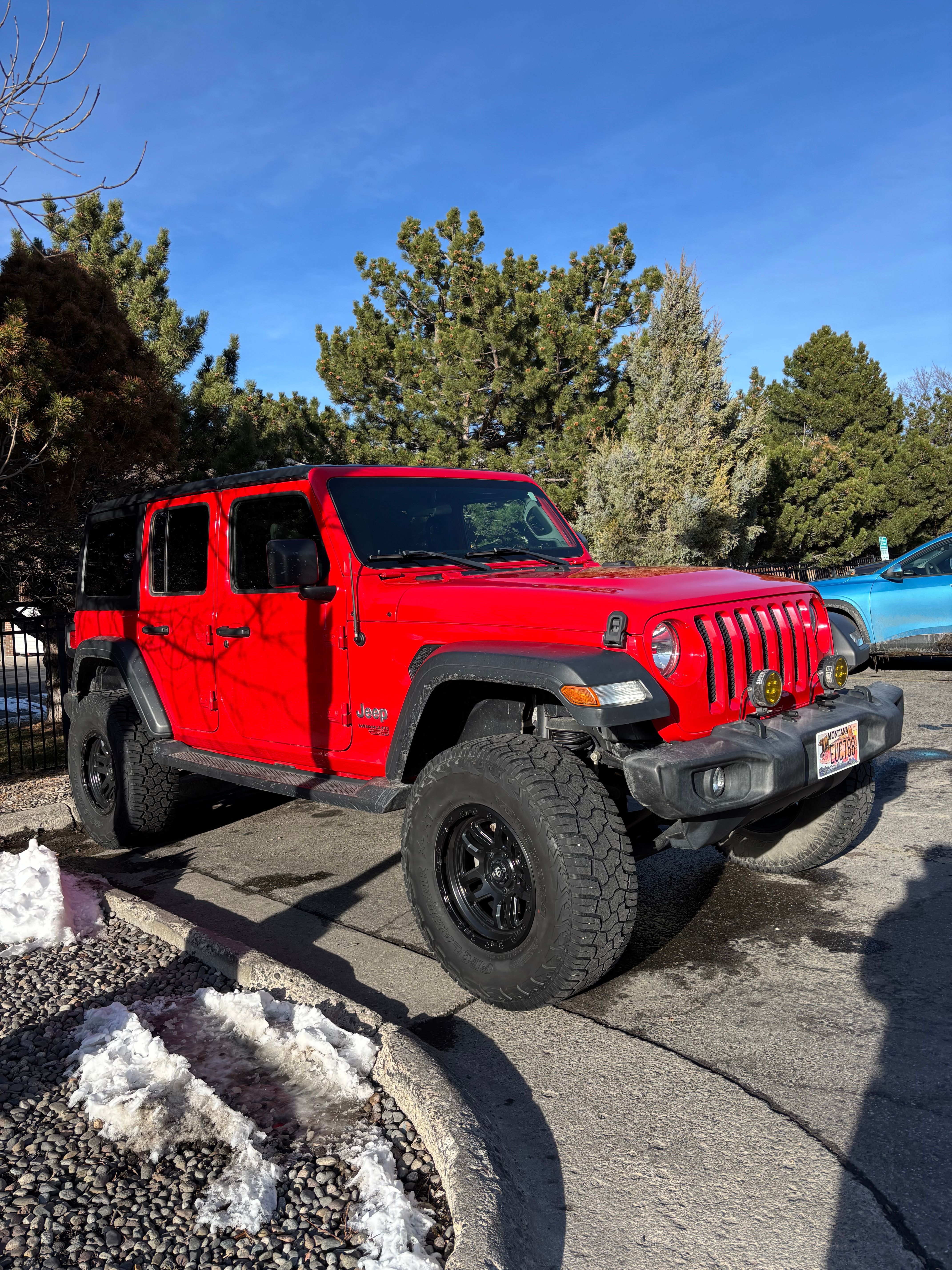 Used 2018 Jeep Wrangler Unlimited Sport S AWD/4WD image 1