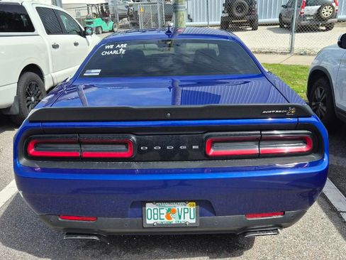 Used 2022 Dodge Challenger R/T Scat Pack w/ Driver Convenience Group RWD image 2