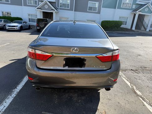 Used 2013 Lexus ES 350 w/ Luxury Pkg image 9