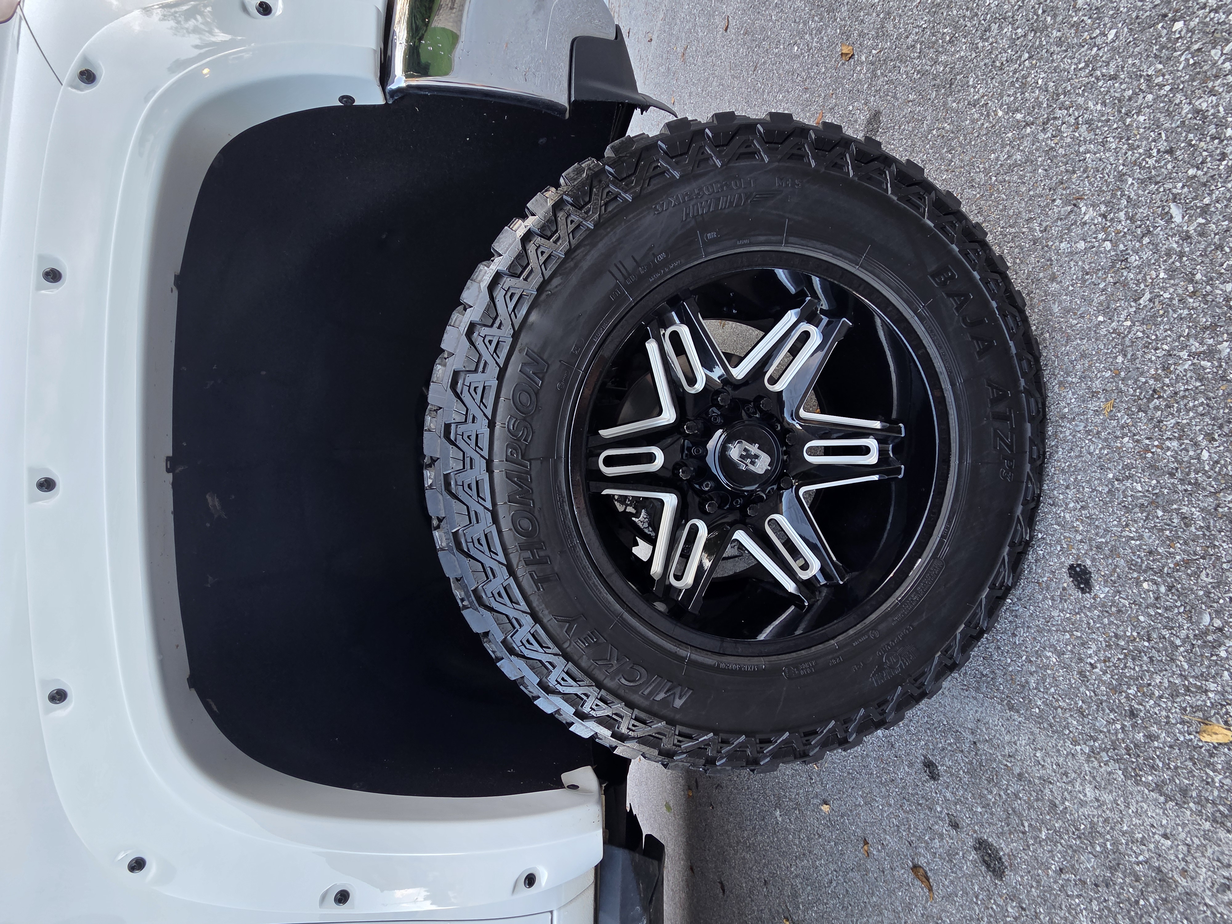 Used 2020 Chevrolet Silverado 2500 LT w/ All Star Edition AWD/4WD image 12