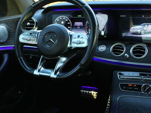 Used 2019 Mercedes-Benz E 53 AMG 4MATIC Sedan image 11