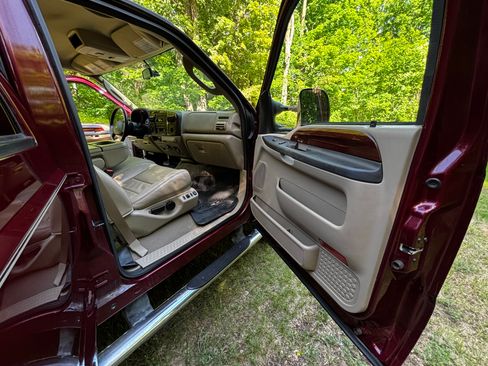 Used 2007 Ford F350 Lariat AWD/4WD image 18