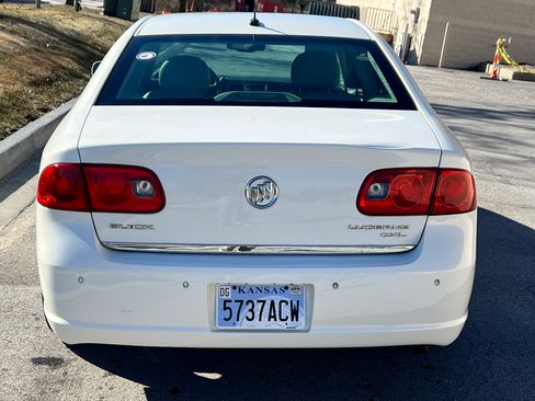 Used 2008 Buick Lucerne CXL w/ Driver Confidence Package image 6