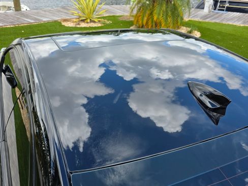 Used 2016 Cadillac ATS V w/ Luxury Package image 12