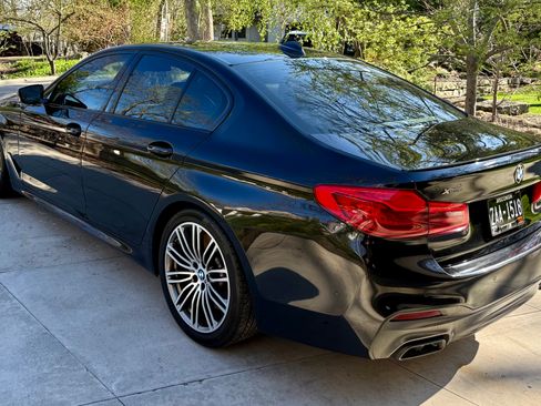 Used 2020 BMW M550i xDrive w/ Executive Package image 4