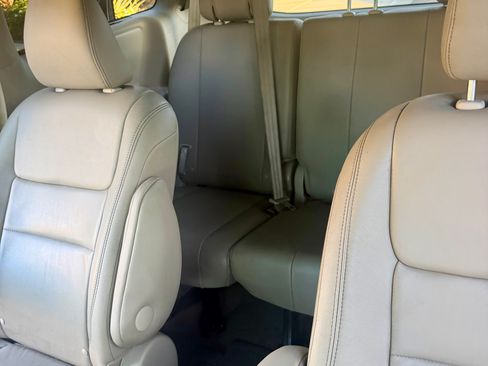 Used 2015 Toyota Sienna XLE Premium AWD/4WD image 20