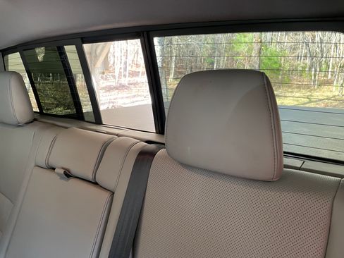 Used 2017 Honda Ridgeline RTL-E image 17