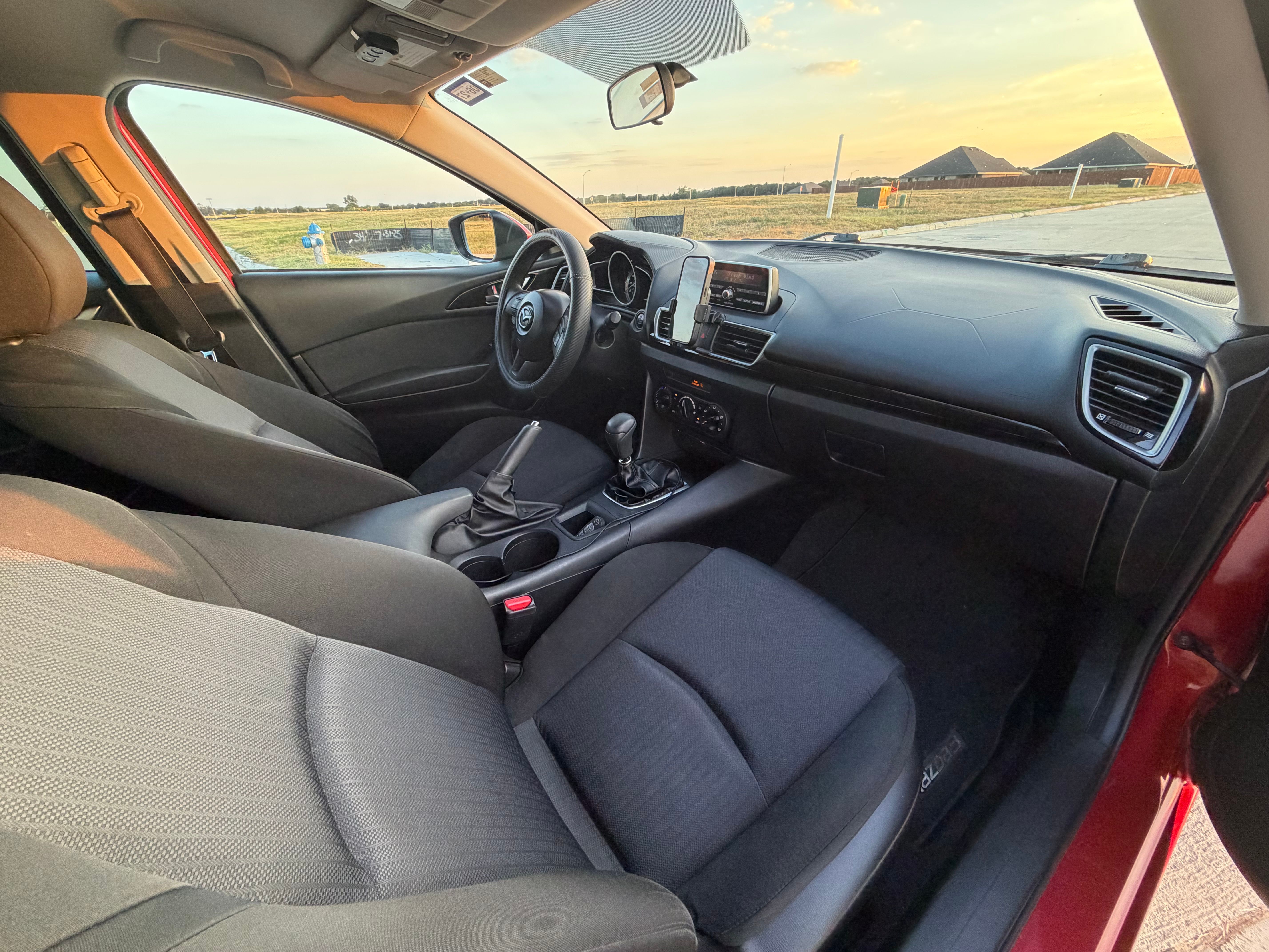 Used 2014 MAZDA MAZDA3 i Sport FWD image 13