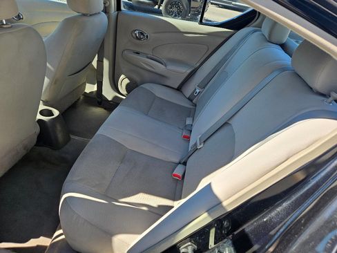 Used 2012 Nissan Versa SL w/ SL Tech Pkg image 10