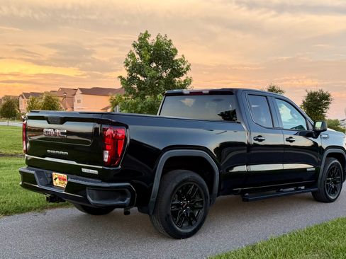Used 2022 GMC Sierra 1500 Elevation RWD image 4