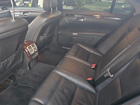 Used 2012 Mercedes-Benz S 550 image 4